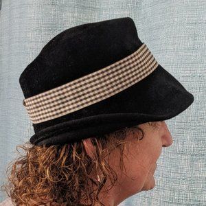 Vintage Velvet Hat w/ Checkered Bow